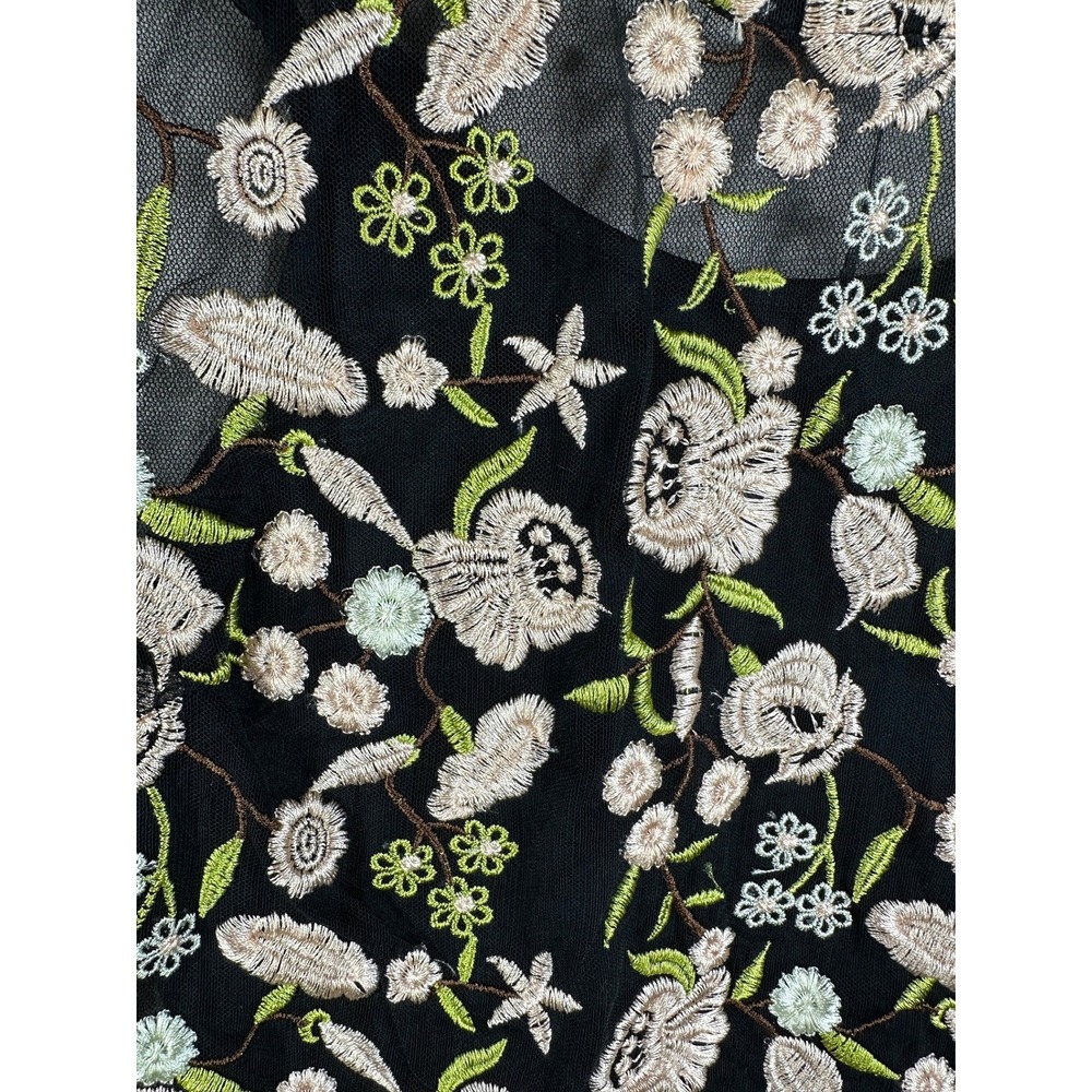 Forever‎ 21 Contemporary Floral Embroidered Cami Sheer Blouse size Large Black - Picture 3 of 7